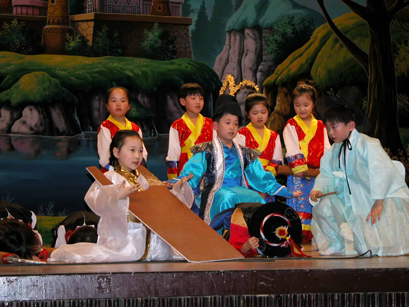 2005.12.15-Chong-2 - Musical English - early childhood learning program