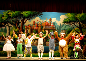 2005.12.15-Performance-Aladdin - Musical English - early childhood learning program