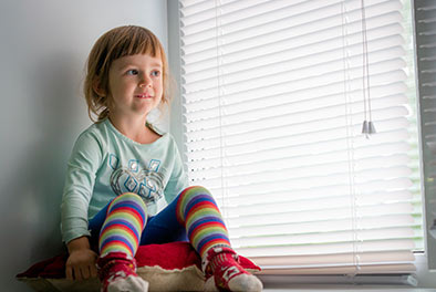 Children's Safety and window coverings - Musical English - early childhood learning program