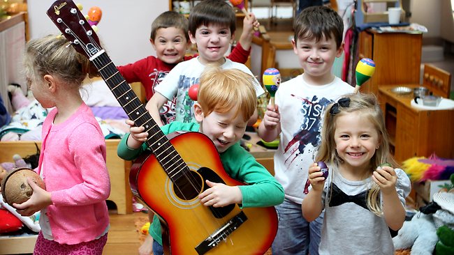 Helping Children Learn Through Music - Musical English - early childhood development program